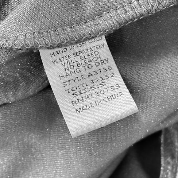 Umgee Velvet Embroidered Cold Shoulder Top Women's S Boho Fairy‎ Lightweight - Picture 7 of 8